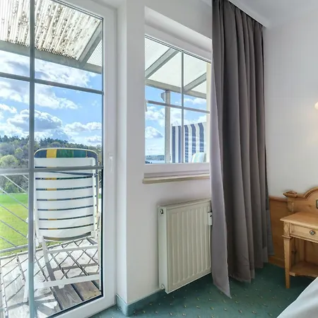 Deluxe Mit Seeblick K3 203 שפאלט